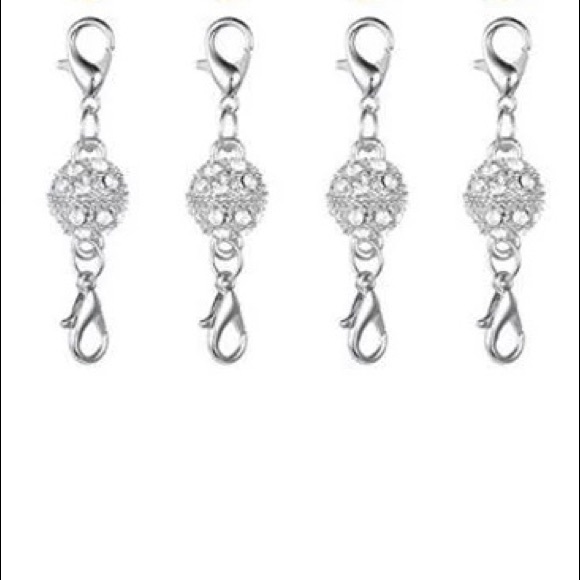 Set of 4 Chain extension 1.5in magnetic clasp. - Picture 2 of 8